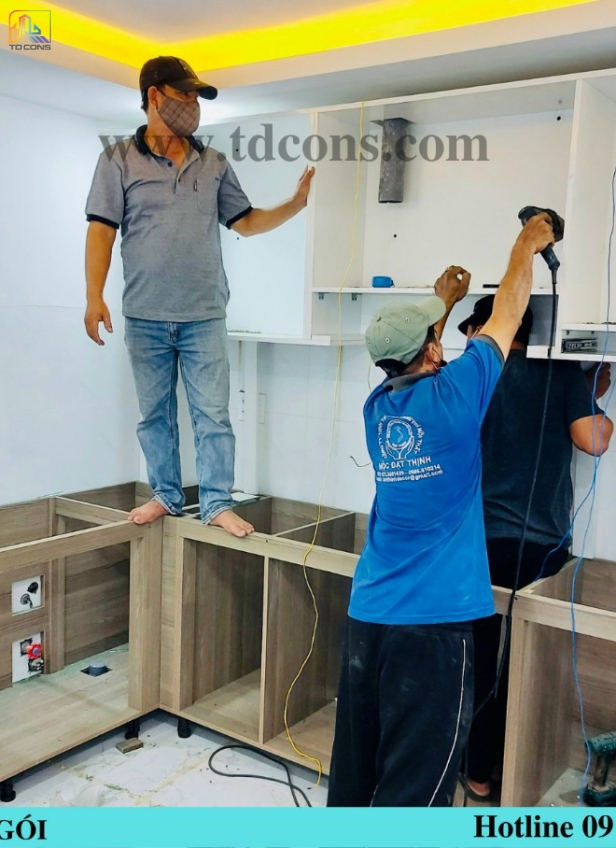 Gia đình Anh Niềm - Chị Hoa ( Khởi công )