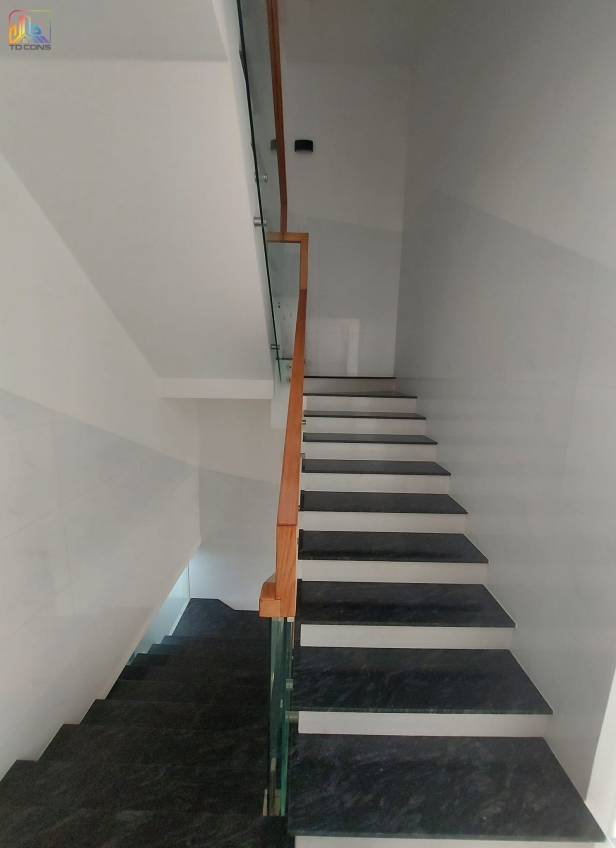 Gia đình Anh Niềm - Chị Hoa ( Hoàn công và Bàn giao )