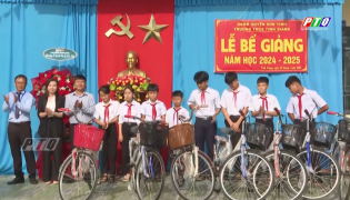 Chương trình tình thương ấm áp cho các bạn học sinh TP Quãng Ngãi